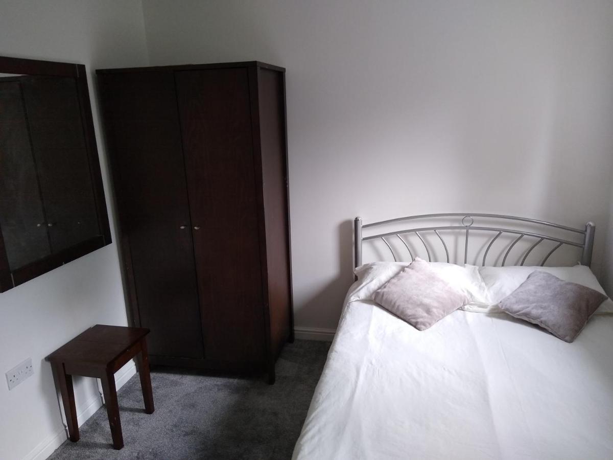 Stylish Private Double Room W/Ensuite Лондон Экстерьер фото