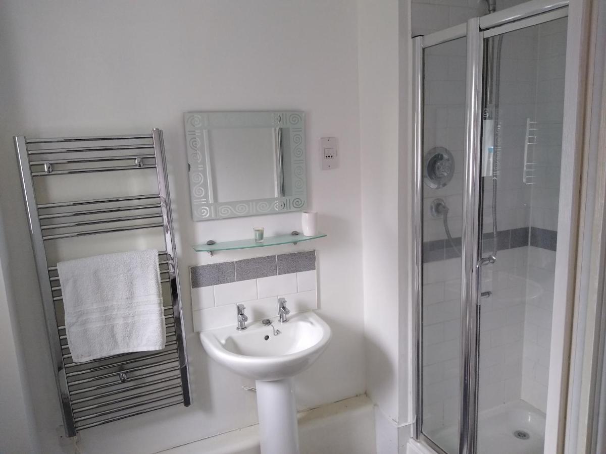 Stylish Private Double Room W/Ensuite Лондон Экстерьер фото